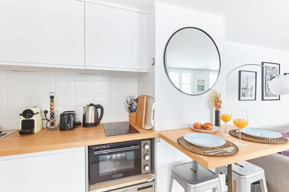 Apartment Montparnasse & Luxembourg Palace - Cityapartmentstay Paris France